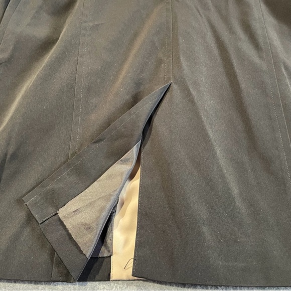 Laura Scott Rain Jacket Women’s Size Small Black & Tan Twist Lock Fasteners - Picture 7 of 15